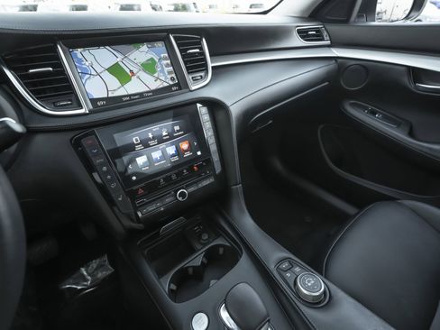 Used 2019 INFINITI QX50 Luxe w/ Navigation Package image 10