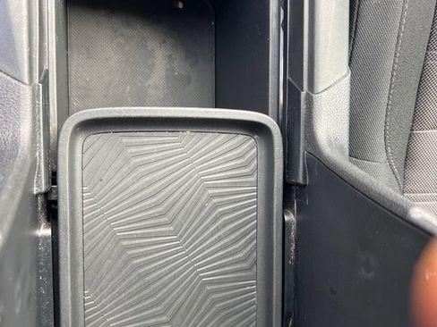 Used 2018 Honda CR-V EX image 35