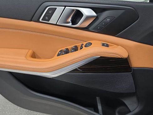 Certified 2023 BMW X5 xDrive40i w/ Premium Package image 25