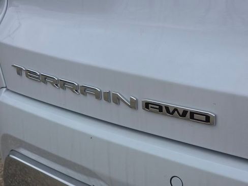 New 2026 GMC Terrain Denali w/ LPO, Floor Liner Package AWD/4WD image 19