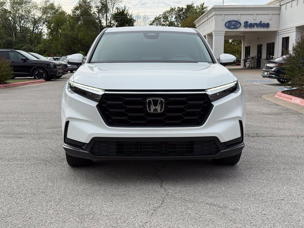 Used 2023 Honda CR-V LX image 2