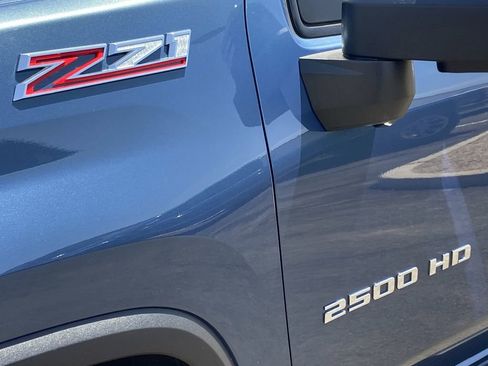 Used 2025 Chevrolet Silverado 2500 LTZ w/ LTZ Premium Package AWD/4WD image 28