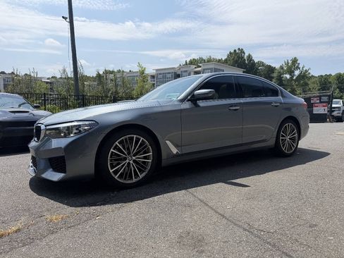 Used 2017 BMW 530i RWD image 4