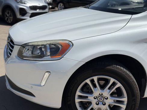 Used 2015 Volvo XC60 T5 Premier w/ Proximity Package FWD image 15