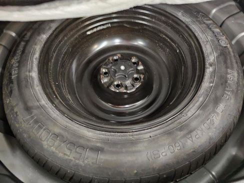 Used 2016 Nissan Rogue S image 39