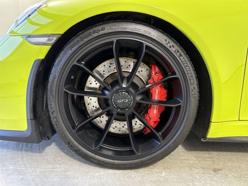 Certified 2018 Porsche 911 GT3 image 13