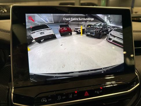 New 2025 Jeep Compass Limited w/ High Altitude Package image 28