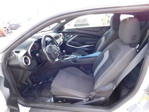 Used 2018 Chevrolet Camaro LS image 9