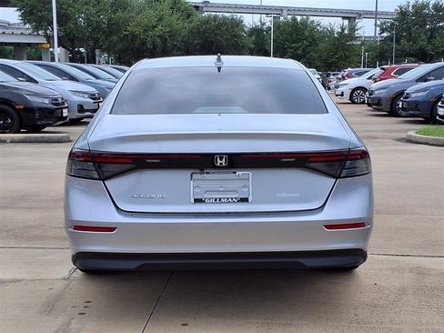 Used 2026 Honda Accord LX image 12
