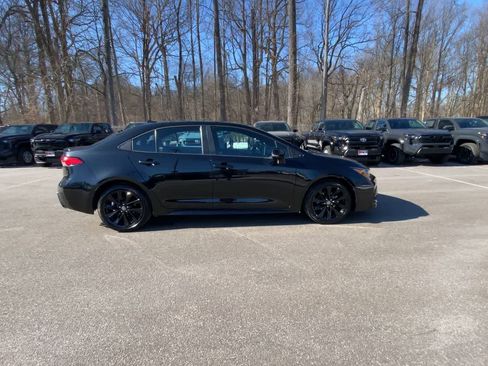 Used 2021 Toyota Corolla SE image 12