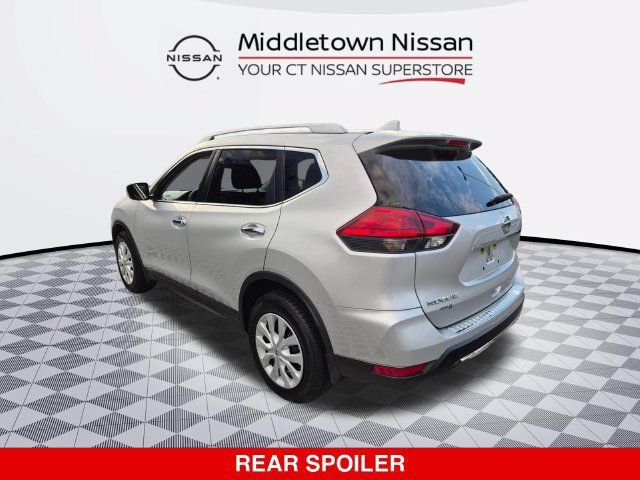 Used 2017 Nissan Rogue S w/ S Appearance Package AWD/4WD image 5