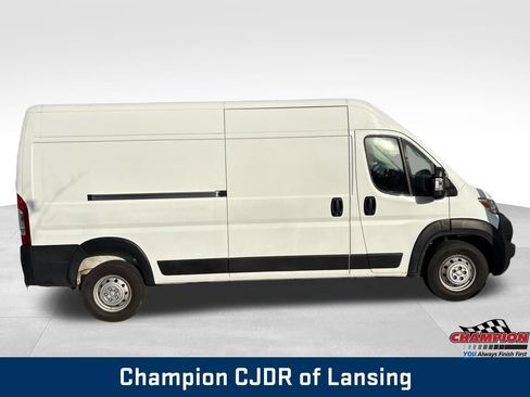 Used 2023 RAM ProMaster 2500 FWD image 9
