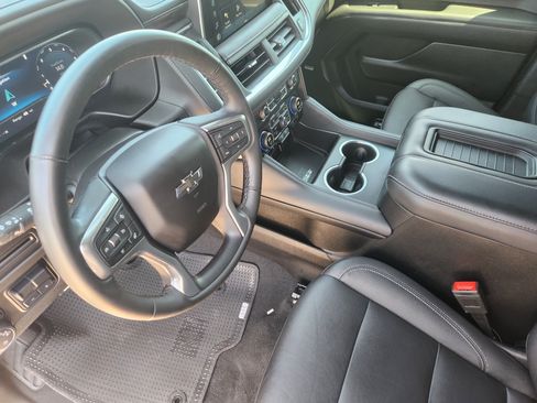 Used 2023 Chevrolet Tahoe Z71 w/ Off-Road Capability Package AWD/4WD image 13