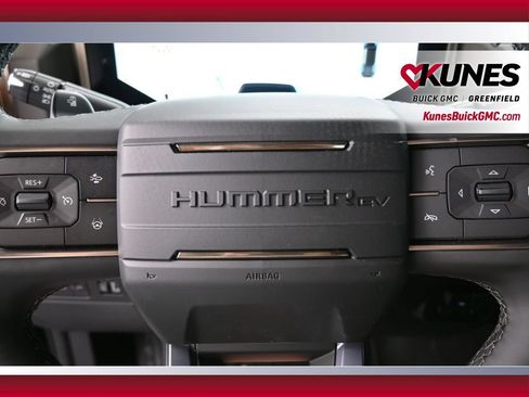 New 2025 GMC Hummer EV 2X w/ LPO, Sport Package AWD/4WD image 31
