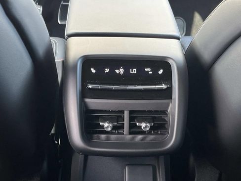 New 2026 Cadillac Lyriq V image 19