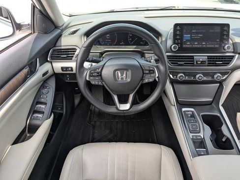 Used 2018 Honda Accord EX-L image 15