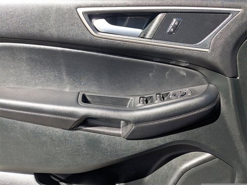 Used 2022 Ford Edge SEL w/ Convenience Package image 27