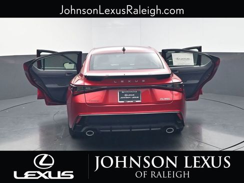 Used 2026 Lexus IS 350 F Sport w/ Technology Package RWD image 34
