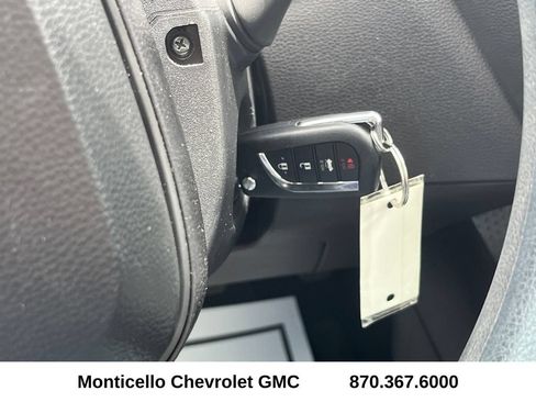 Used 2025 Toyota Corolla LE FWD image 20