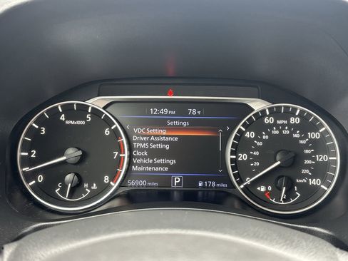 Used 2024 Nissan Altima 2.5 SV FWD image 29
