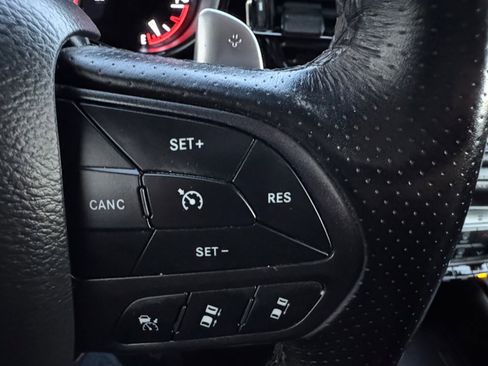 Used 2022 Dodge Durango GT image 17