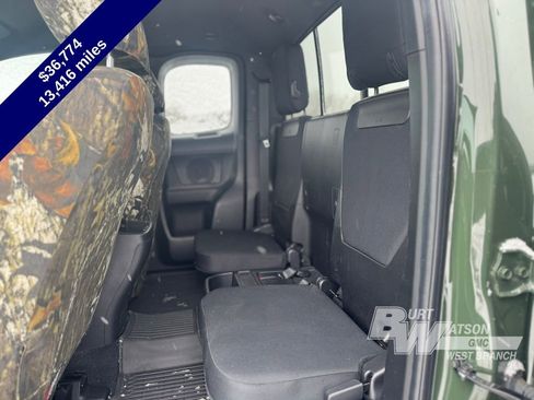 Used 2022 Toyota Tacoma TRD Off-Road w/ Technology Package image 23