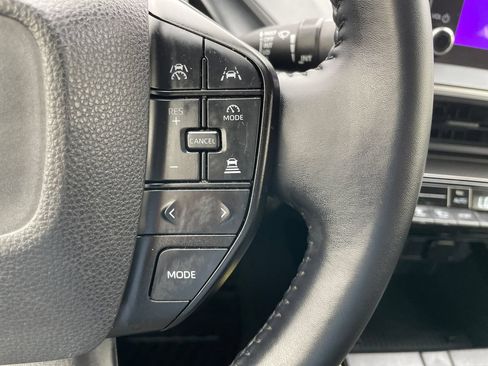 Certified 2023 Toyota Prius LE AWD/4WD image 22