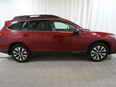 Used 2016 Subaru Outback 2.5i Limited image 14