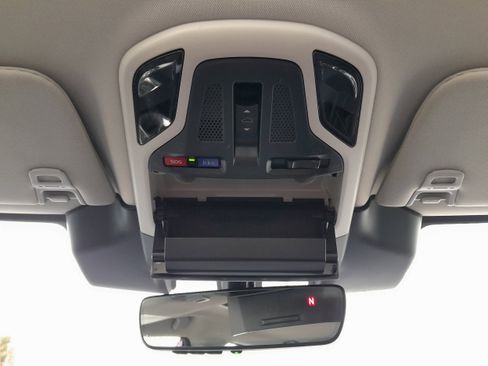 Certified 2025 Subaru Legacy Limited image 39