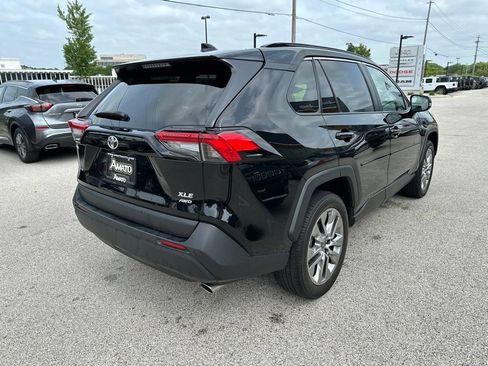 Used 2023 Toyota RAV4 XLE Premium AWD/4WD image 7