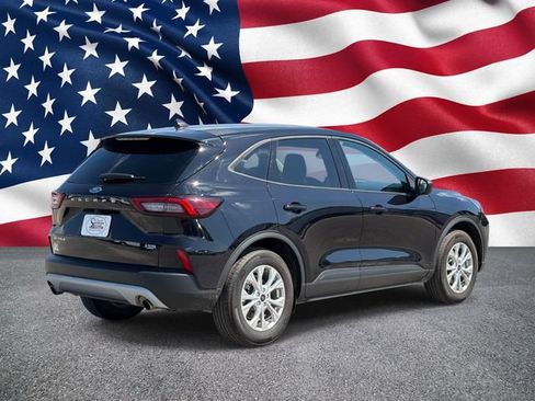 Certified 2025 Ford Escape Active FWD image 9