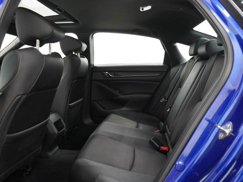 Used 2019 Honda Accord Sport image 13