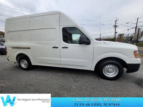 Used 2018 Nissan NV 2500 S w/ Rear Door Glass Package image 8
