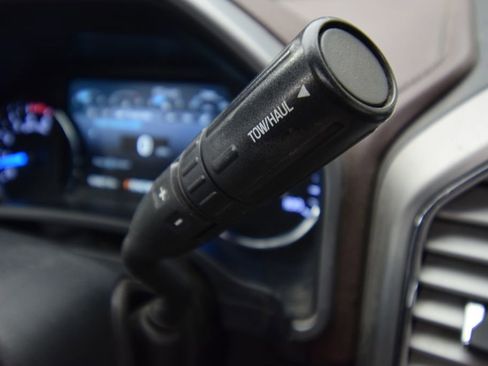 Used 2017 Ford F350 Platinum w/ Platinum Ultimate Package image 30