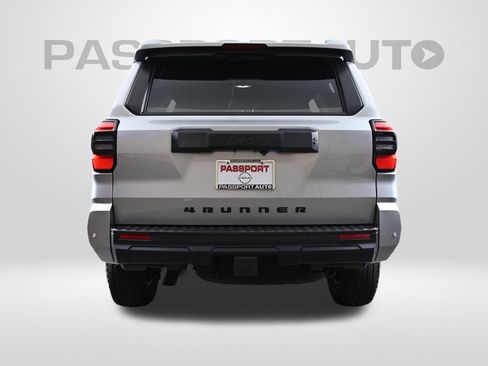 Used 2025 Toyota 4Runner TRD Off-Road AWD/4WD image 9