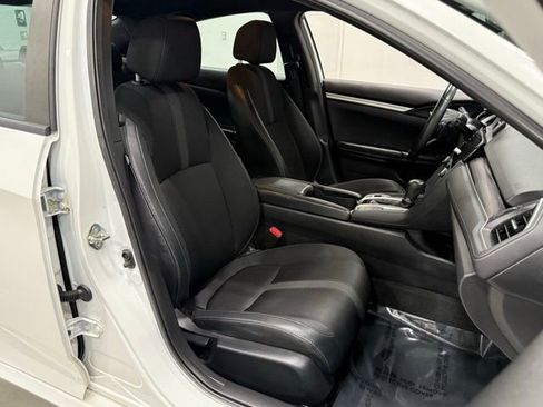 Used 2020 Honda Civic Sport image 32