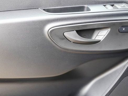 New 2025 Mercedes-Benz Sprinter 2500 image 18