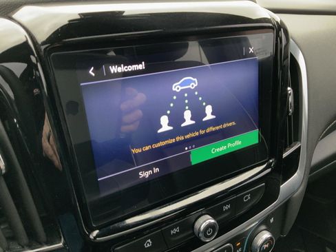 Used 2023 Chevrolet Traverse Premier w/ Redline Edition image 46