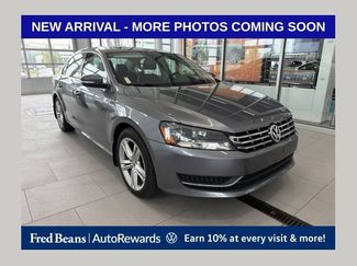 Used 2015 Volkswagen Passat TDI SE FWD video 1