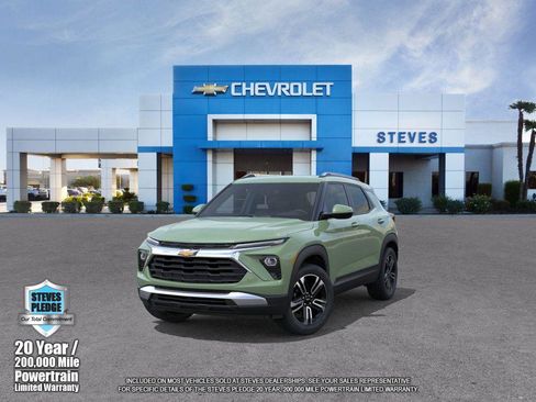 New 2025 Chevrolet TrailBlazer LT w/ Convenience Package FWD image 8