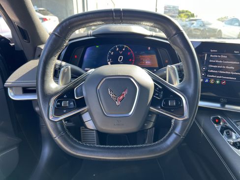 Used 2022 Chevrolet Corvette Stingray Coupe w/ Z51 Performance Package RWD image 24