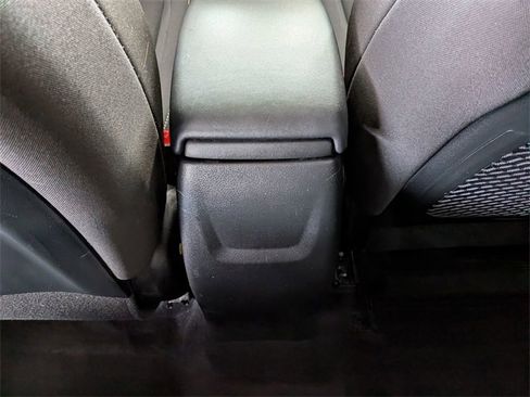 Used 2023 Hyundai Venue SEL image 30