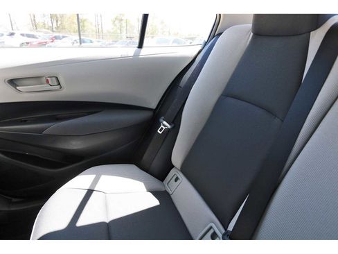 Used 2026 Toyota Corolla LE image 9