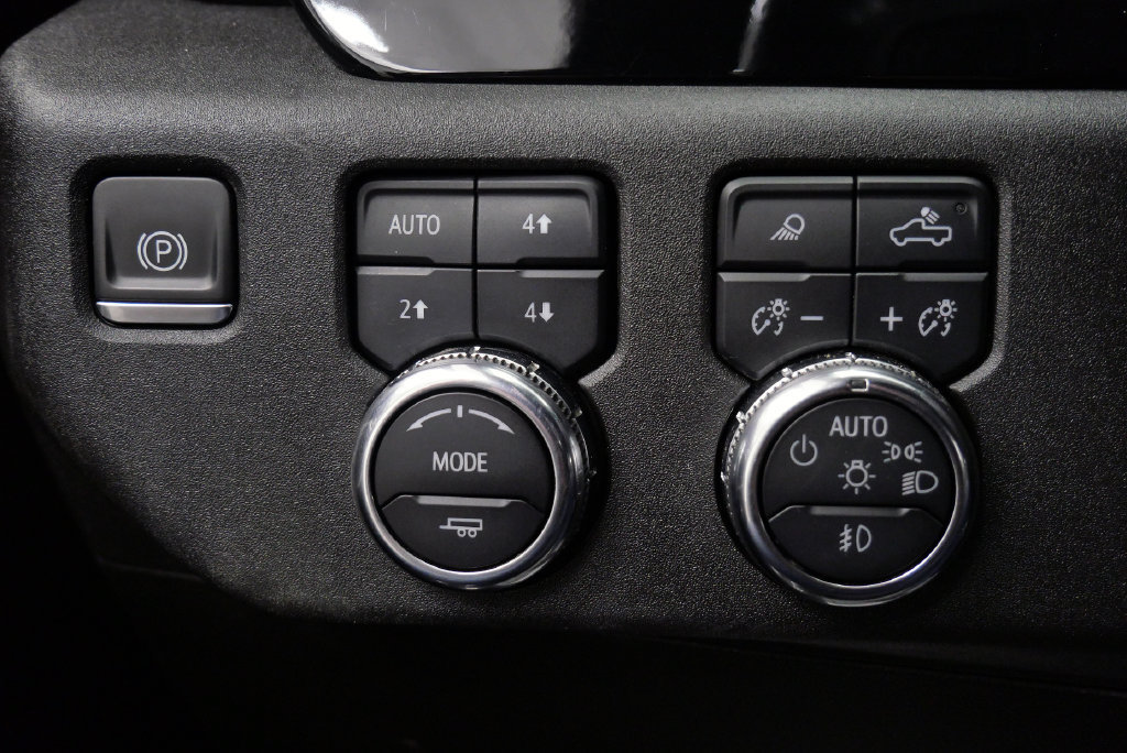 Used 2024 GMC Sierra 2500 SLE w/ SLE Value Package AWD/4WD image 26