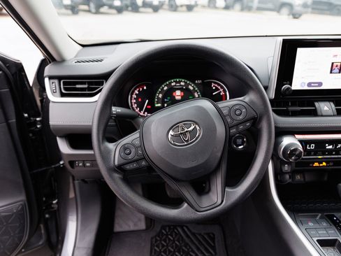 Certified 2025 Toyota RAV4 XLE image 44