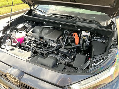 Used 2025 Toyota RAV4 XSE image 26