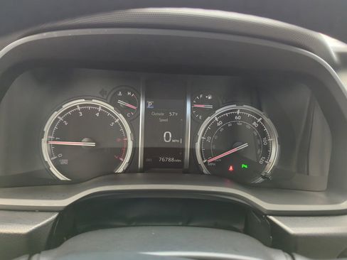 Used 2020 Toyota 4Runner Limited AWD/4WD image 28