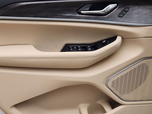 New 2026 Jeep Grand Cherokee Limited image 18