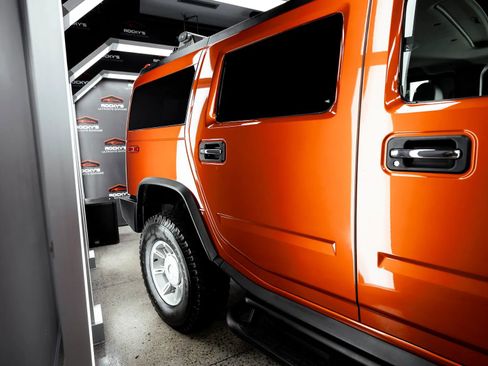 Used 2003 HUMMER H2 w/ Preferred Equipment Group AWD/4WD image 6