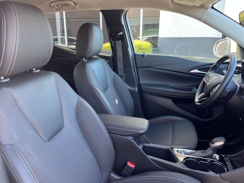 Used 2025 Buick Encore GX Preferred image 34